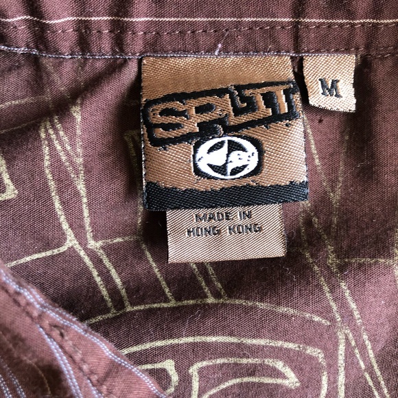 Split Medium Short Sleeve Button Down Shirt EUC - Picture 2 of 6